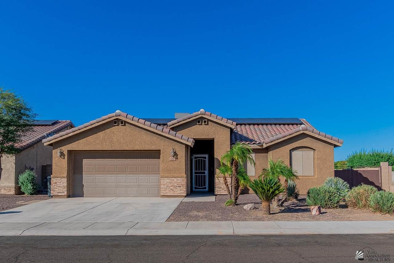 11686 35 ST - Photo 1