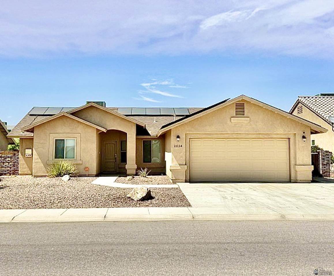 10134 35 ST - Photo 1