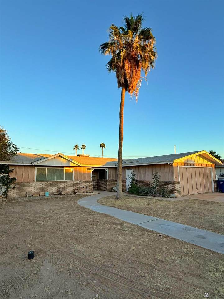 3031 Palmaire Ave - Photo 1