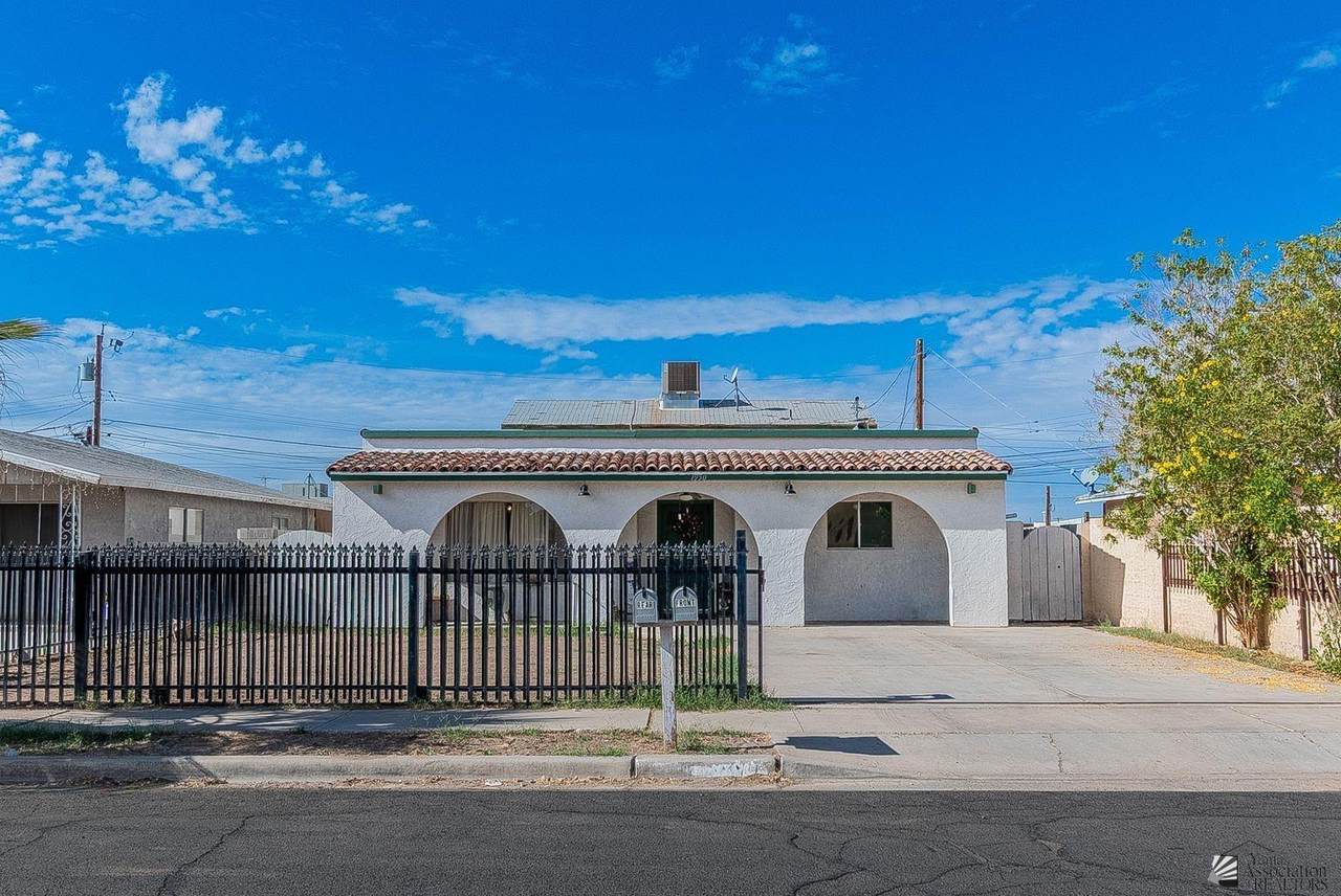 1950 2 AVE - Photo 1