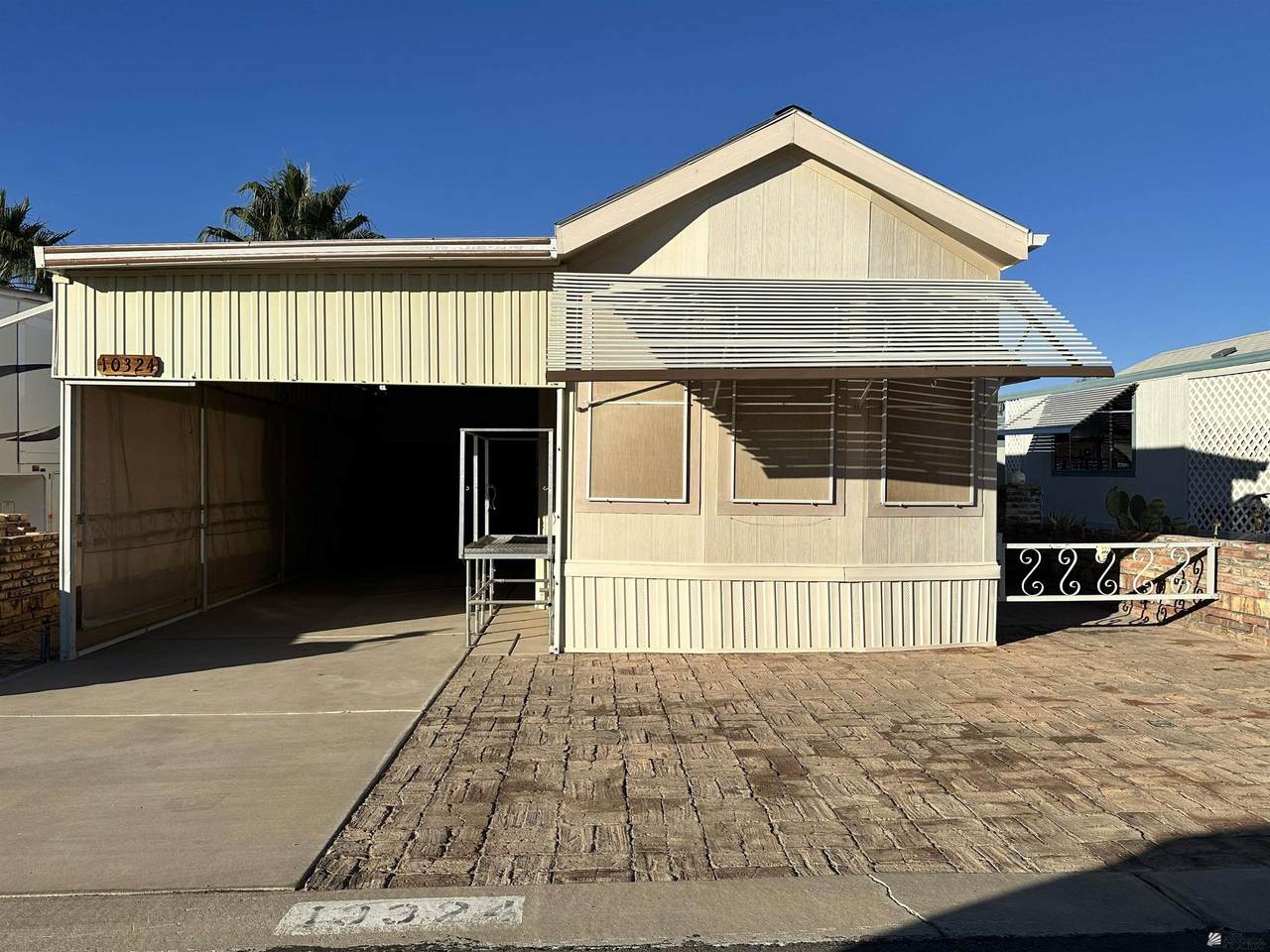 10324 30 PL - Photo 1