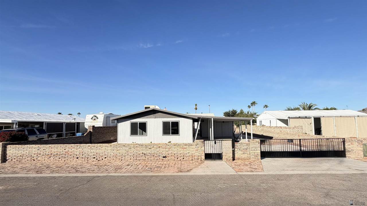 13228 43 ST - Photo 1