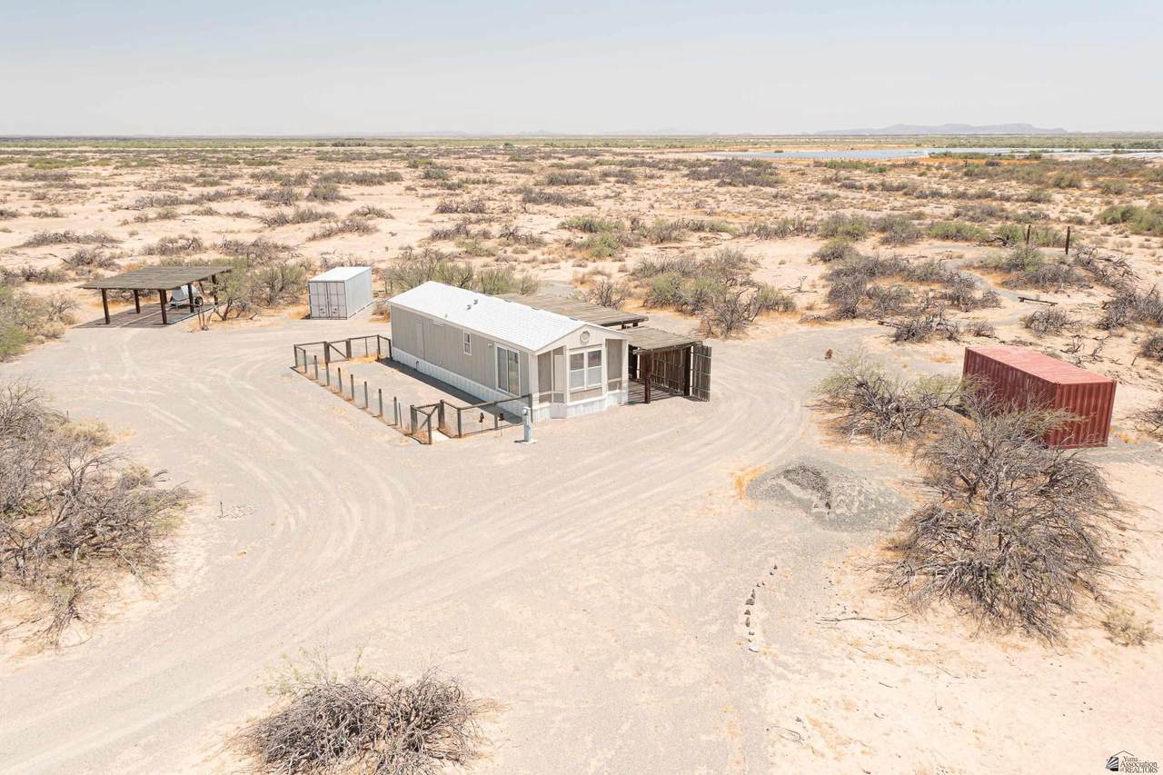 70119 County 9 St - Photo 1