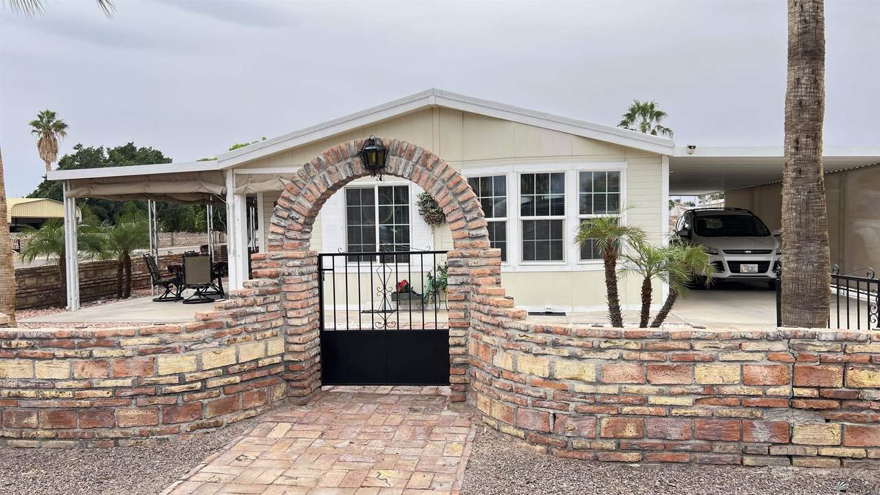 13319 49 ST - Photo 1