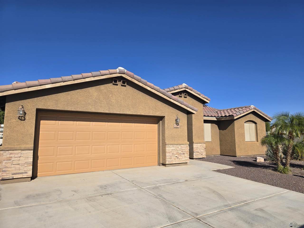 11686 35 ST - Photo 1