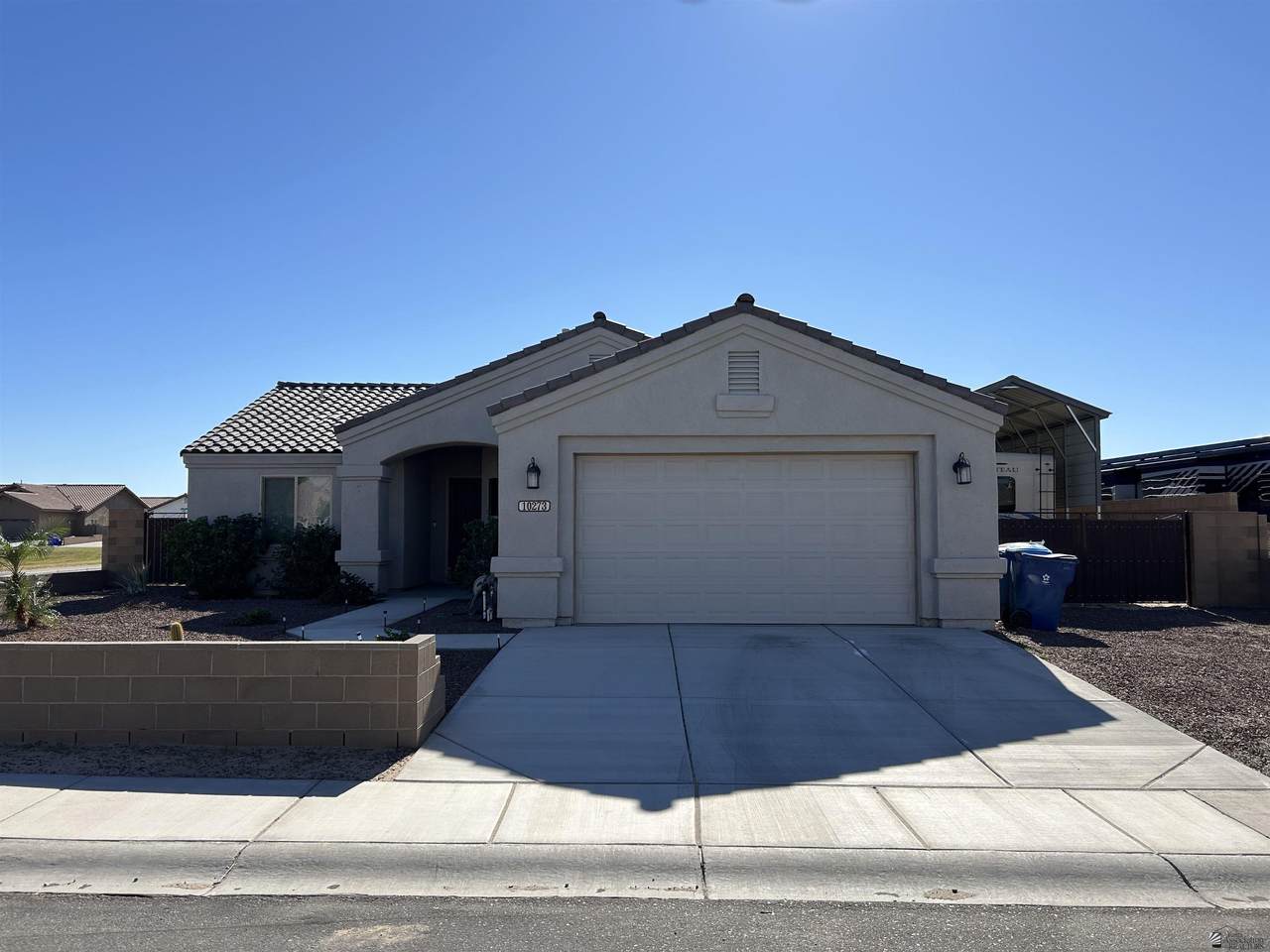 10273 39 ST - Photo 1