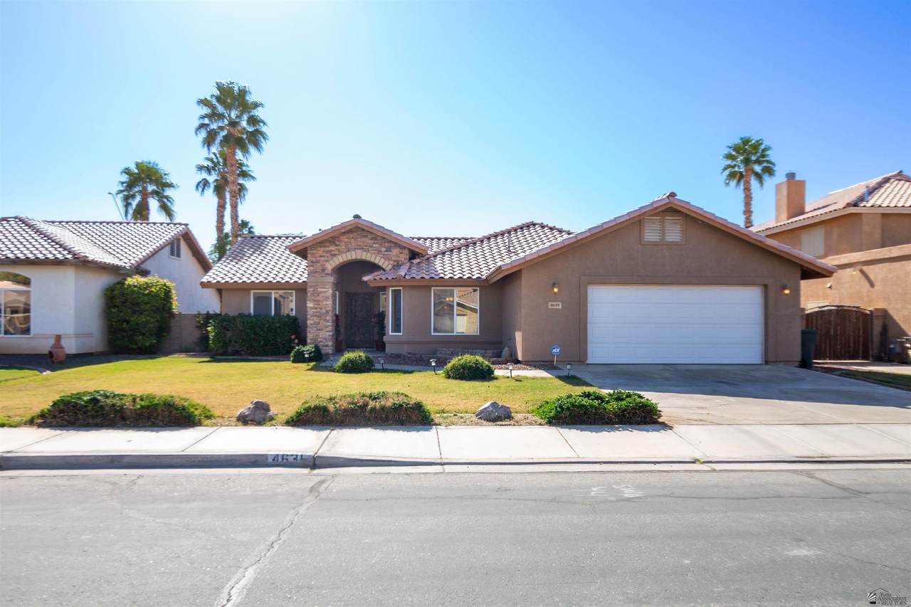 4635 27 LN - Photo 1