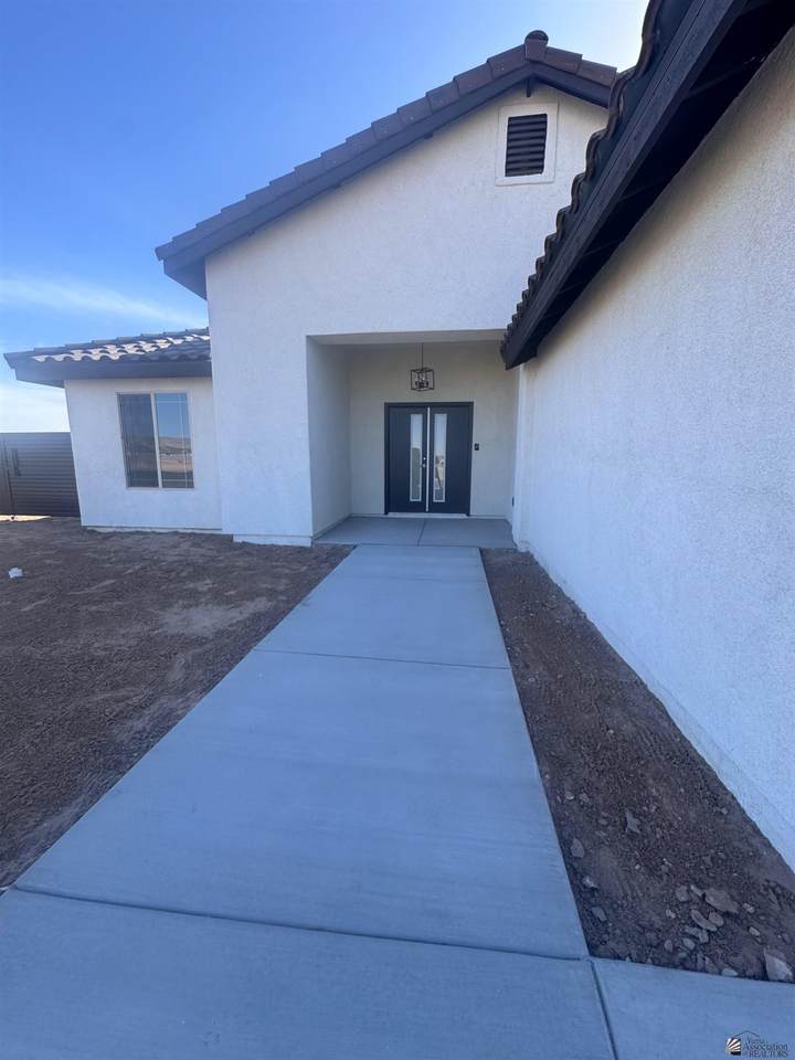 https://bt-photos.global.ssl.fastly.net/yuma/1280_boomver_1_20260728-2.jpg