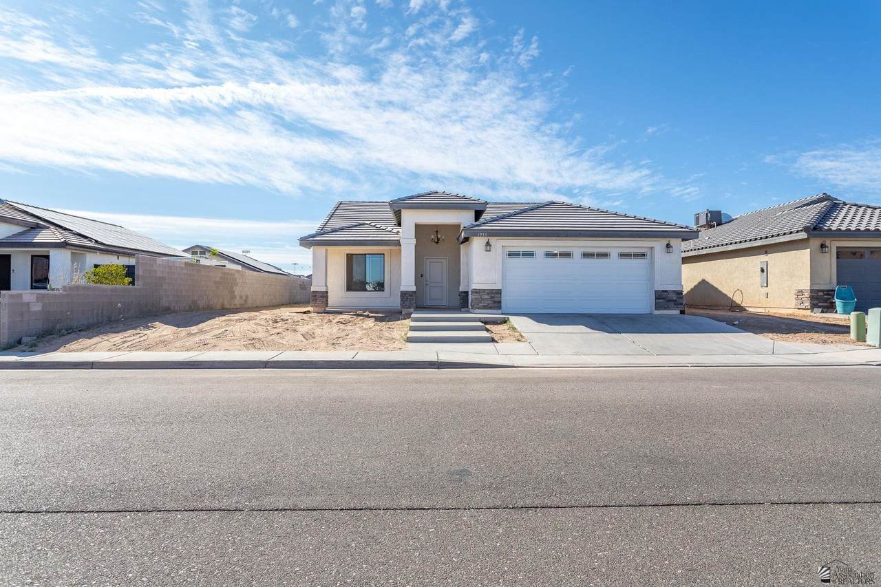 3959 Nadine St - Photo 1