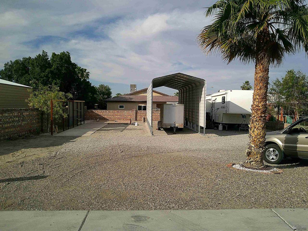 13128 48 ST - Photo 1