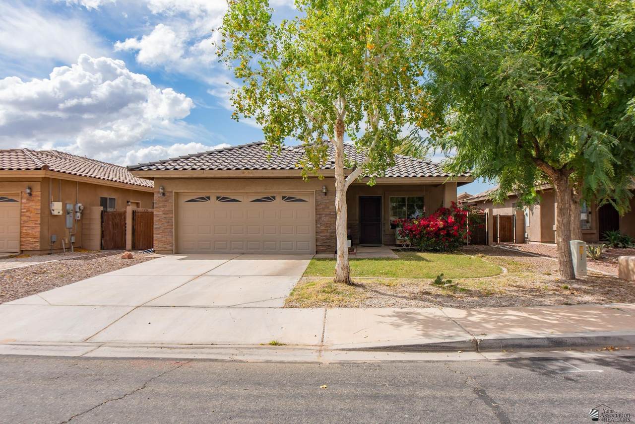 4540 Jojoba Ave - Photo 1