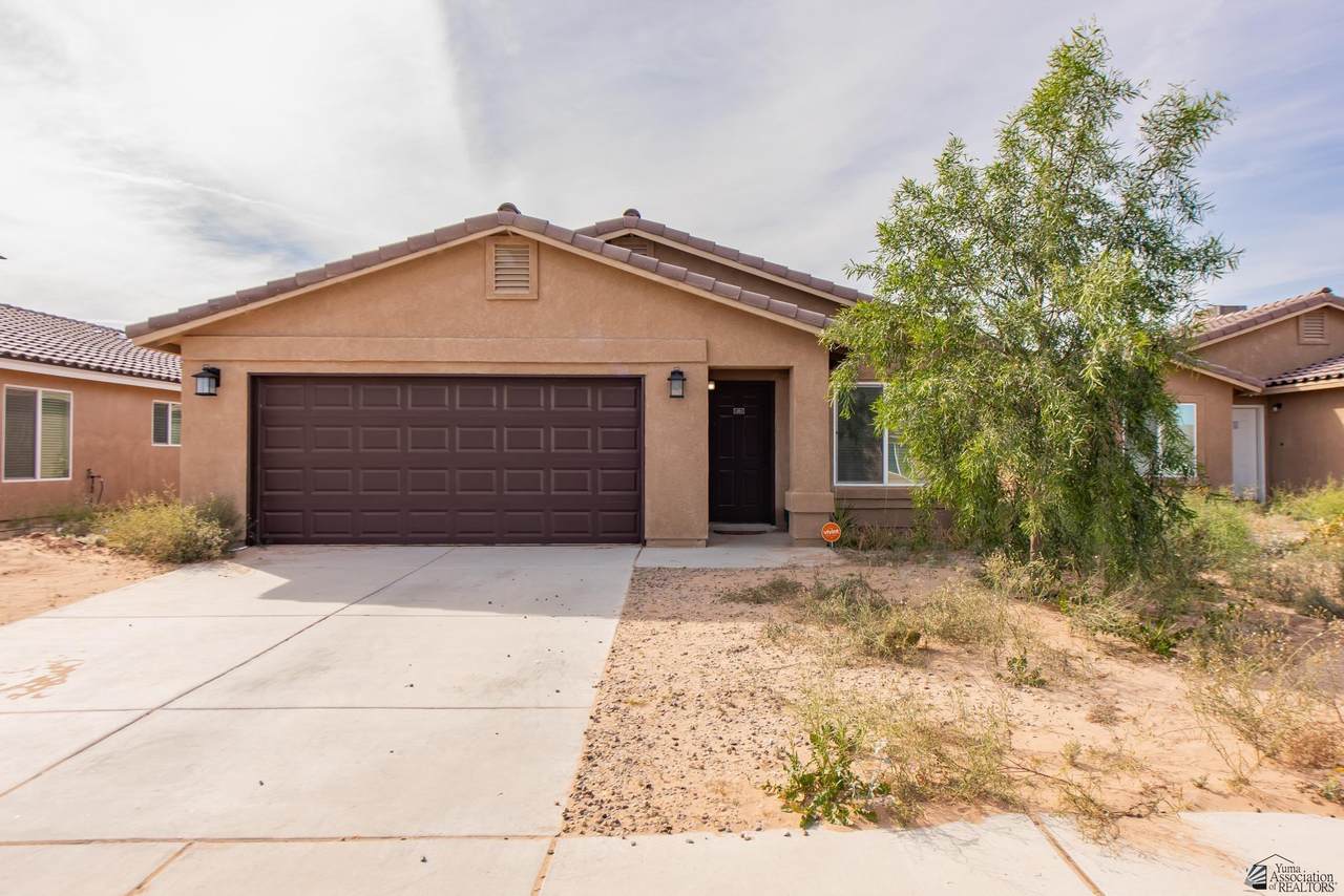 4516 Sunflower Dr - Photo 1