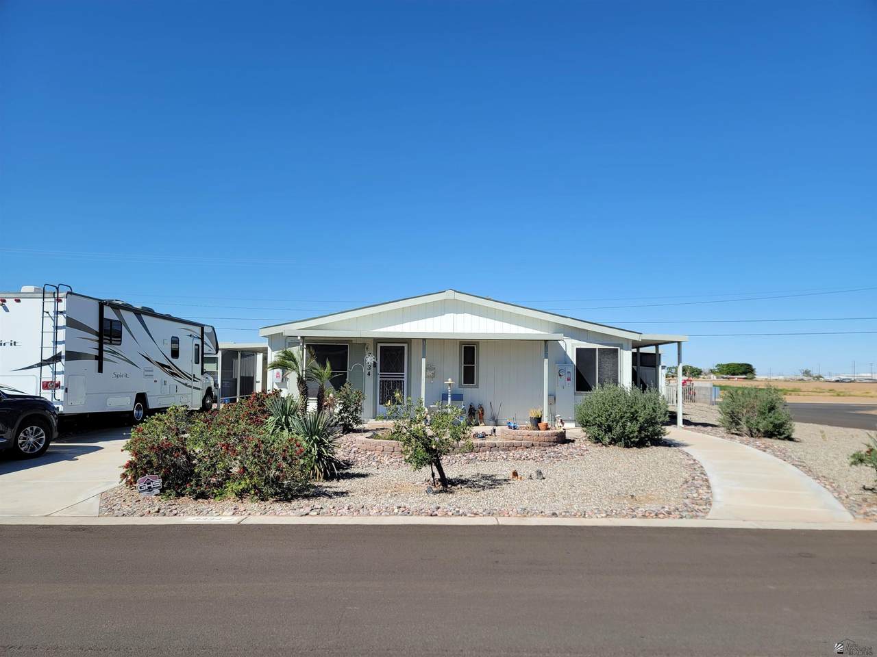 3334 Lemon Ave - Photo 1