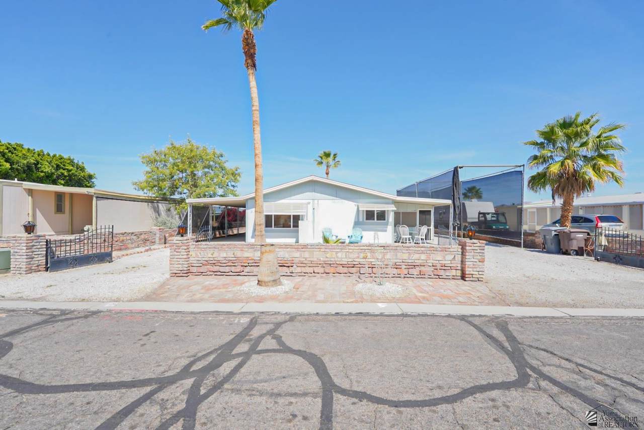 13238 49 DR - Photo 1