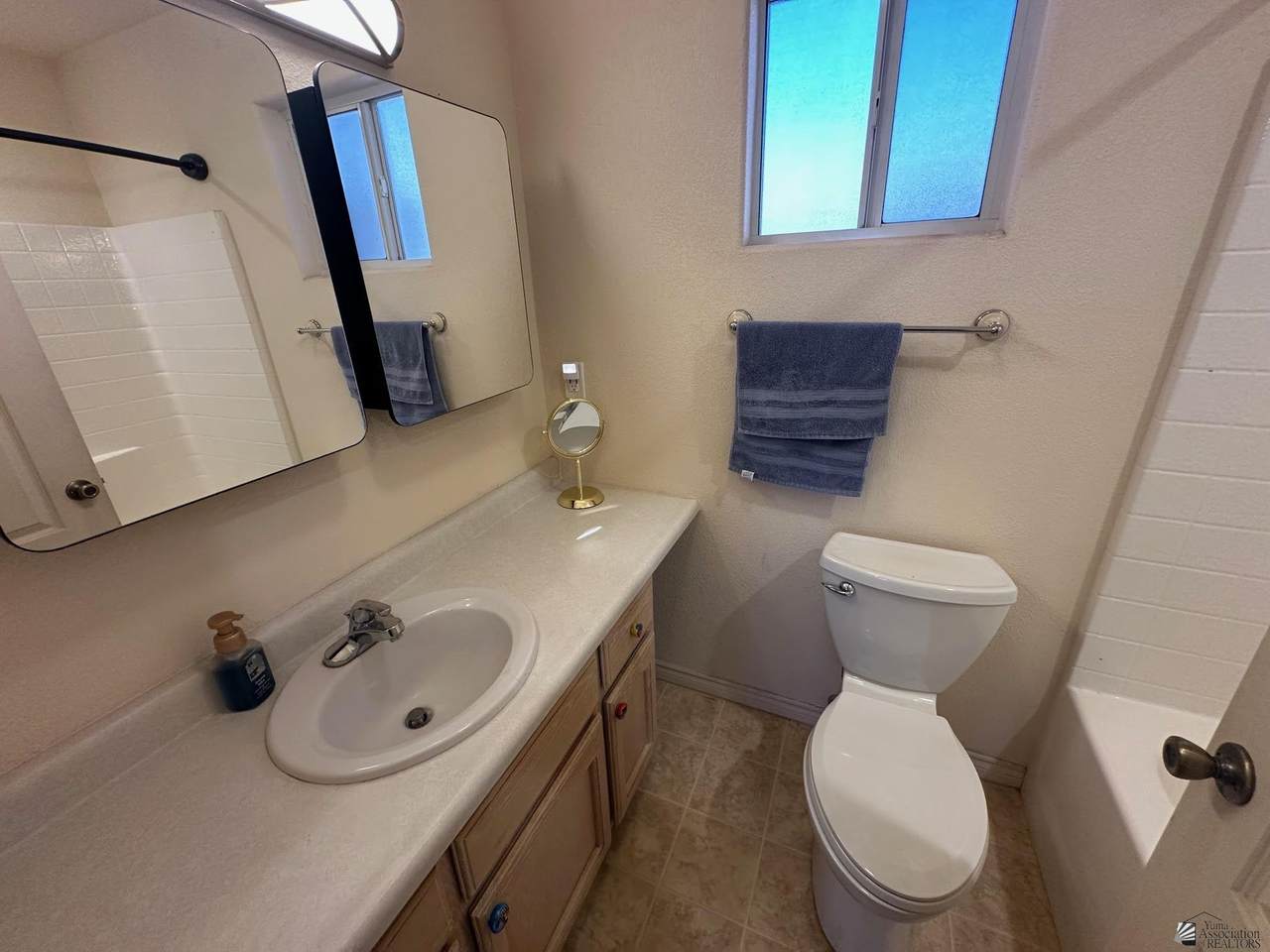 https://bt-photos.global.ssl.fastly.net/yuma/1280_boomver_1_20261281-2.jpg