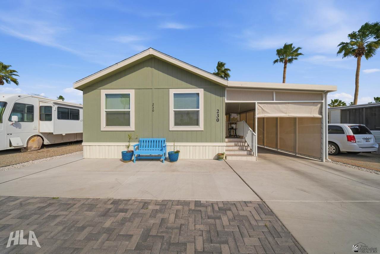 5707 32 ST - Photo 1