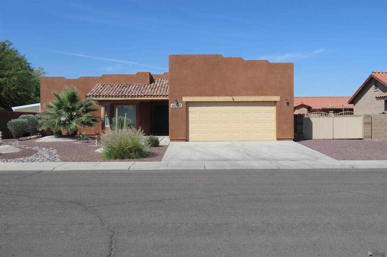 10780 Madero St - Photo 1