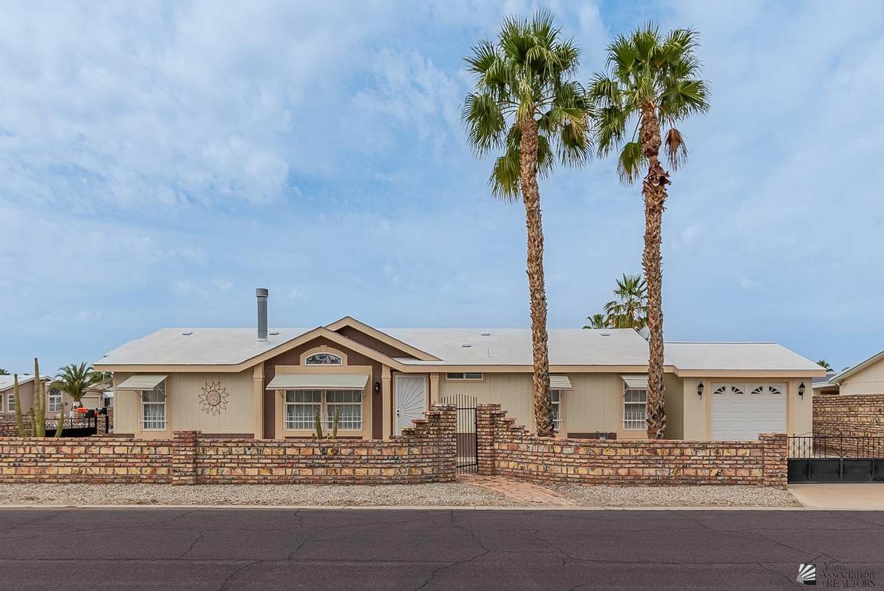 11326 38 ST - Photo 1