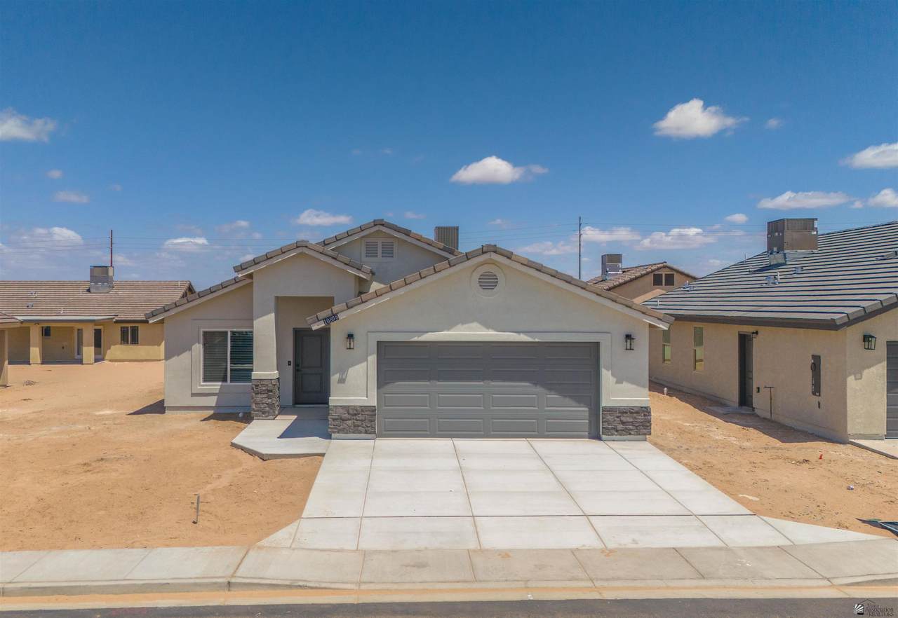 10606 45 ST - Photo 1