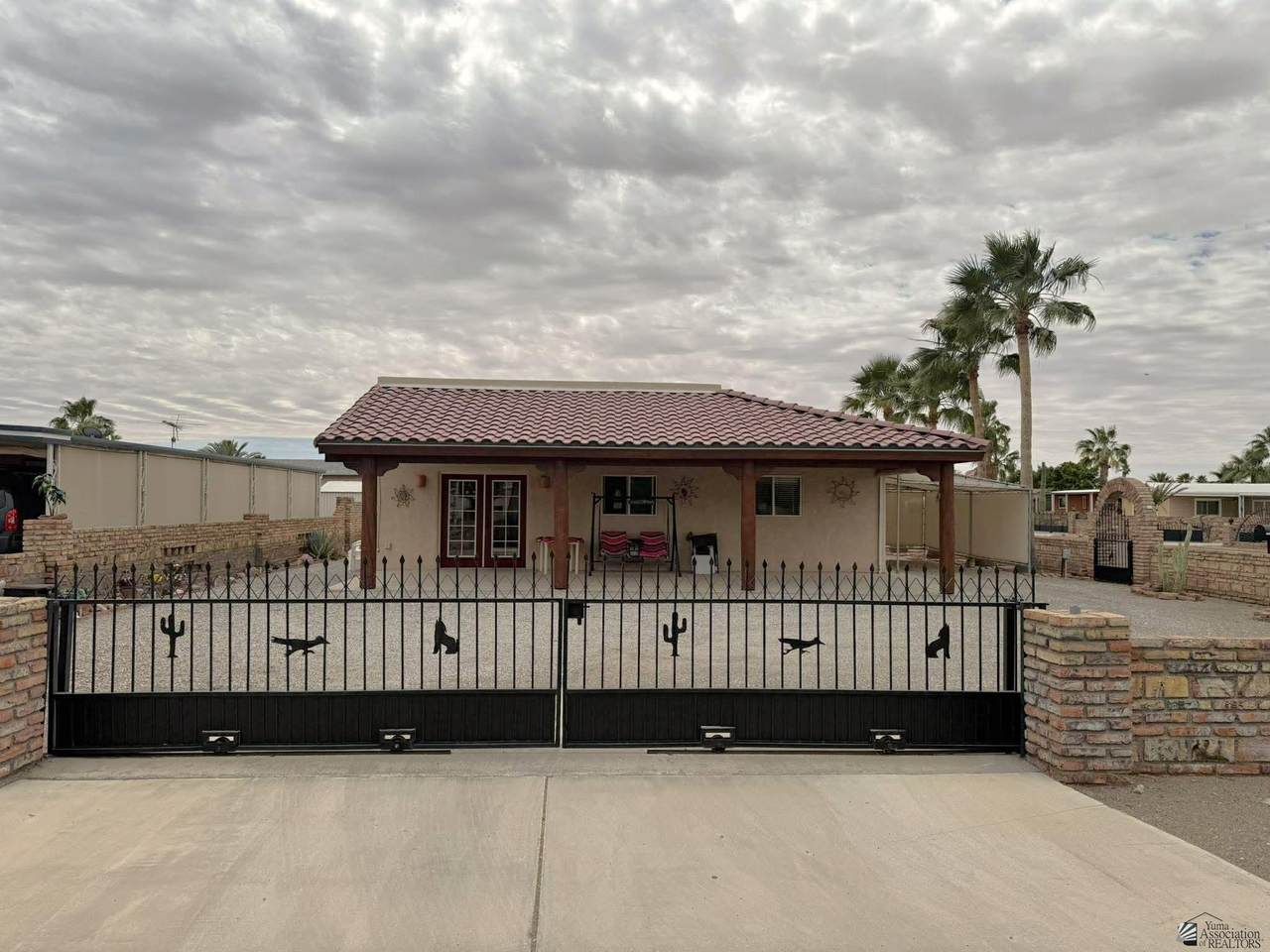 12779 Joleane Ave - Photo 1