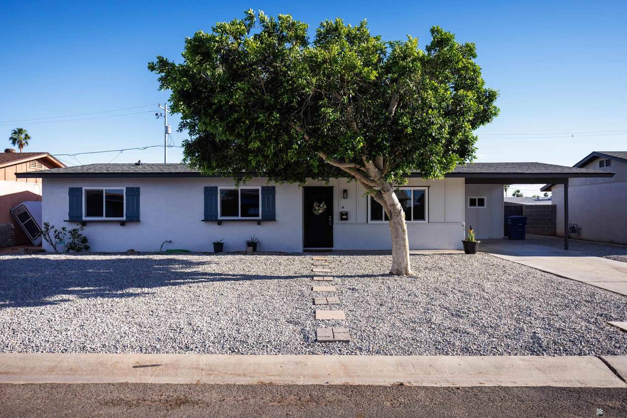 1465 23 ST - Photo 1