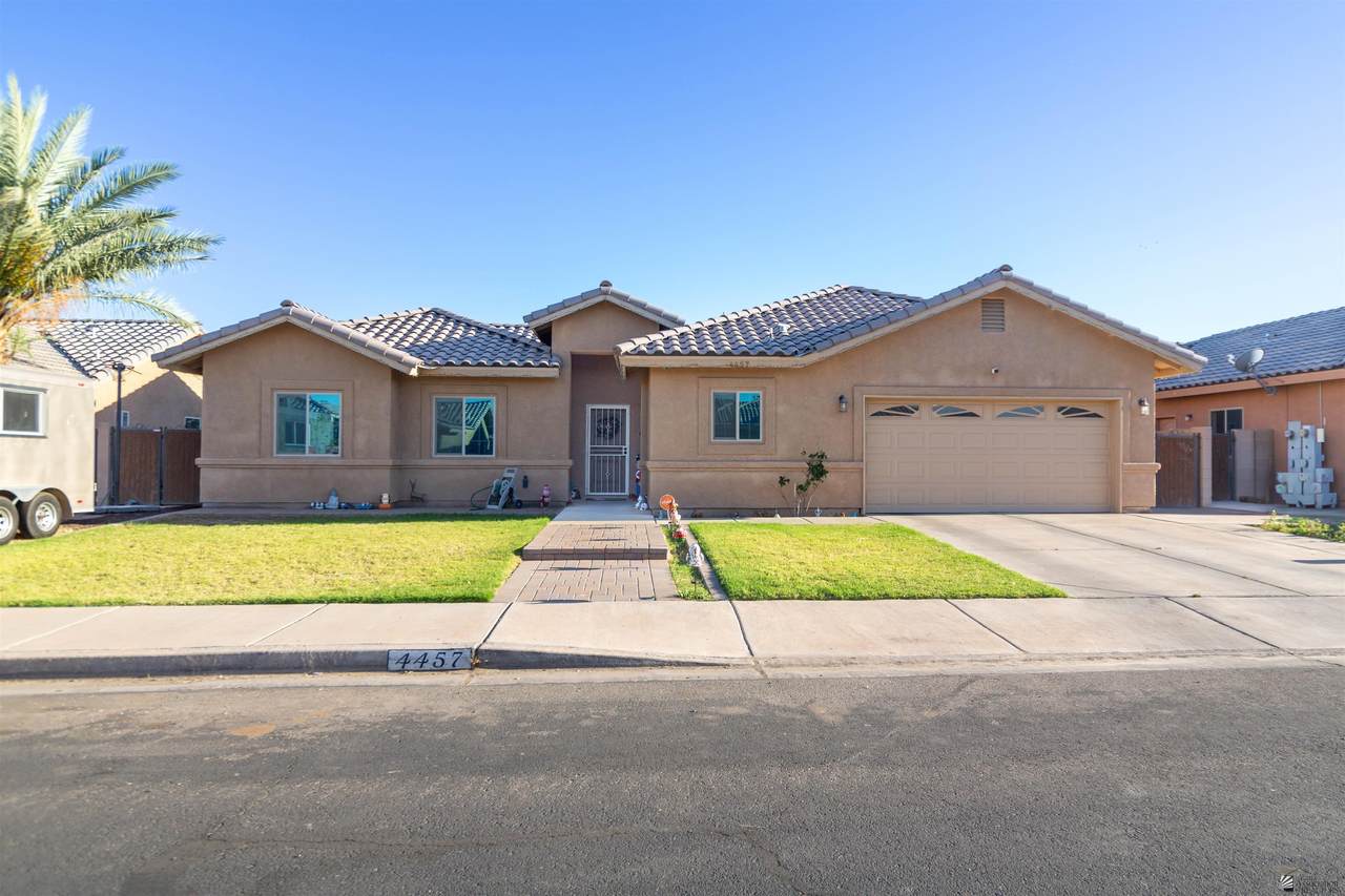 4457 25 LN - Photo 1