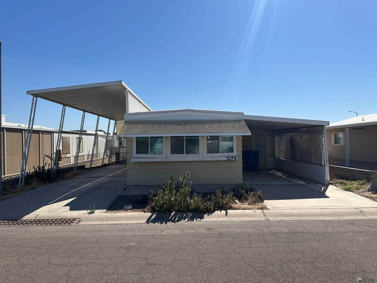 2179 Roadrunner Ave - Photo 1