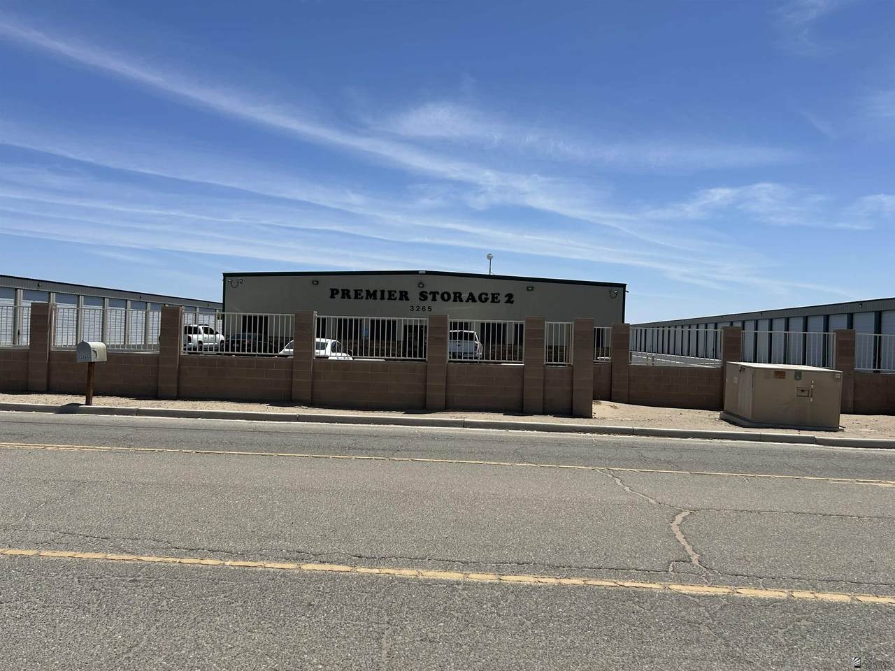 3265 Ave 3 3/4 E - Photo 1
