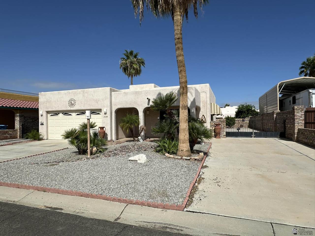 14128 49 DR - Photo 1