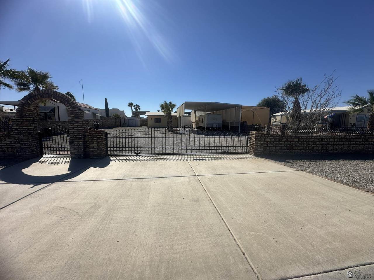 https://bt-photos.global.ssl.fastly.net/yuma/1280_boomver_1_20261705-2.jpg