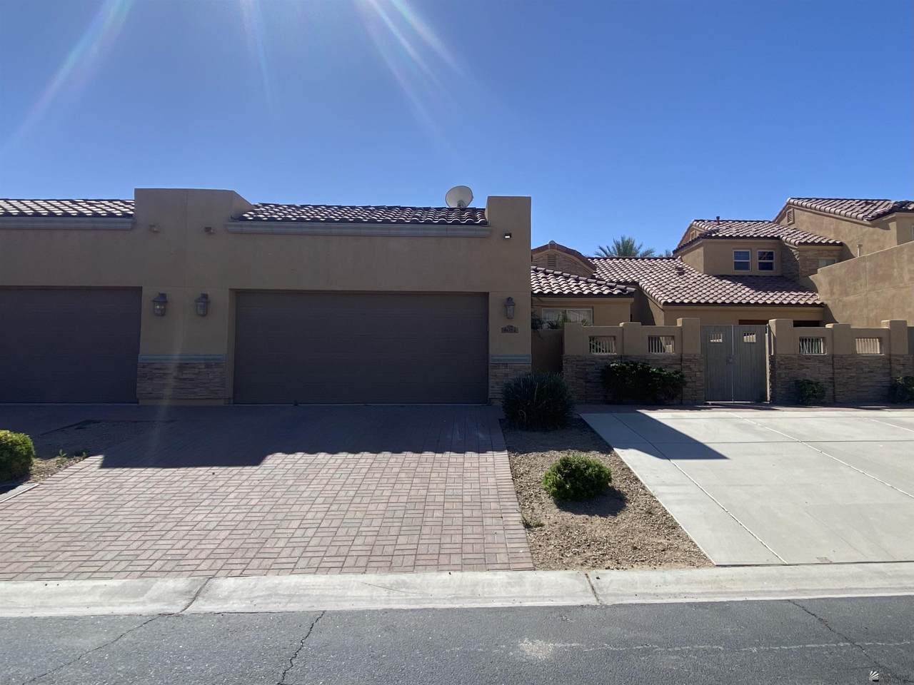 6081 Overlook Ln - Photo 1
