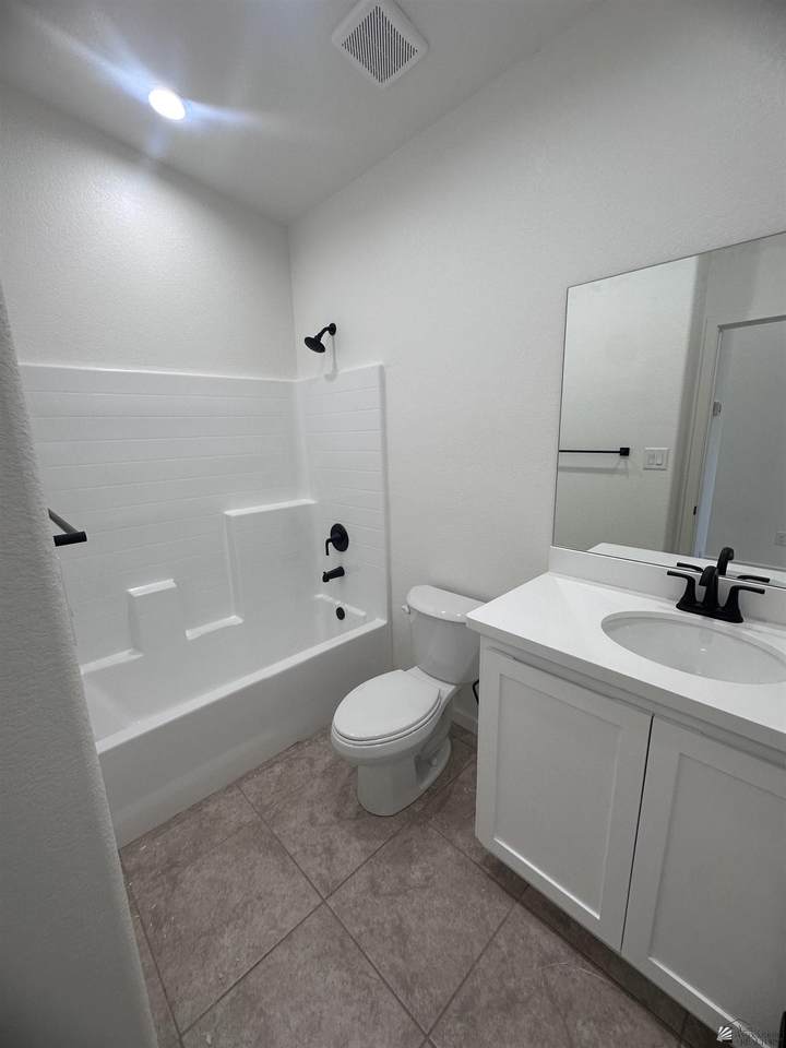 https://bt-photos.global.ssl.fastly.net/yuma/1280_boomver_1_20261866-2.jpg
