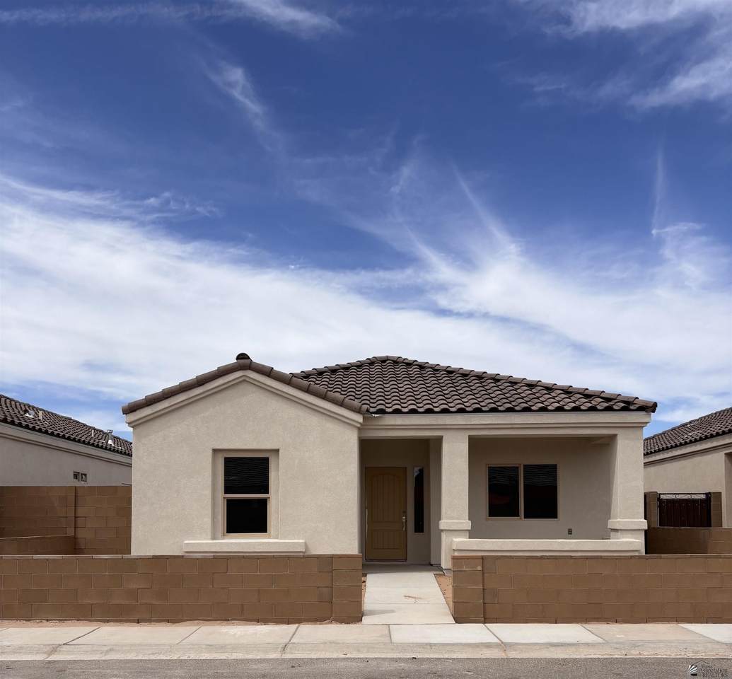 8564 Desert Spring Dr - Photo 1