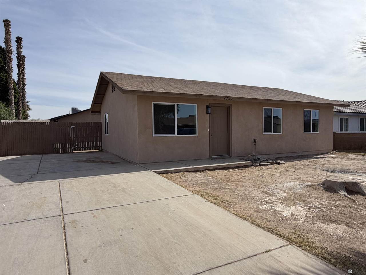 4767 21 ST - Photo 1