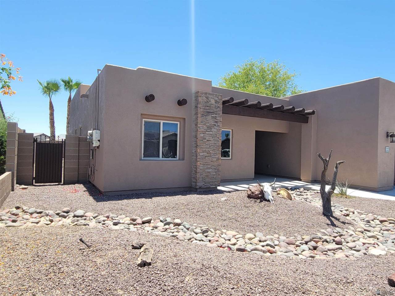 11641 26 ST - Photo 1