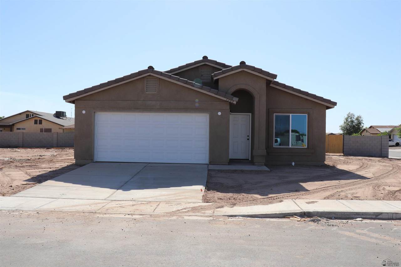 1208 San Joaquin - Photo 1