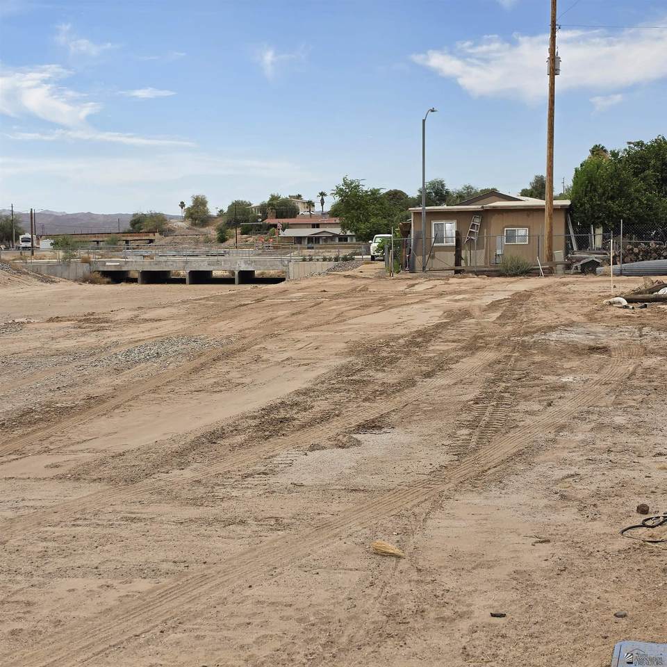 29450 Arizona Ave - Photo 1