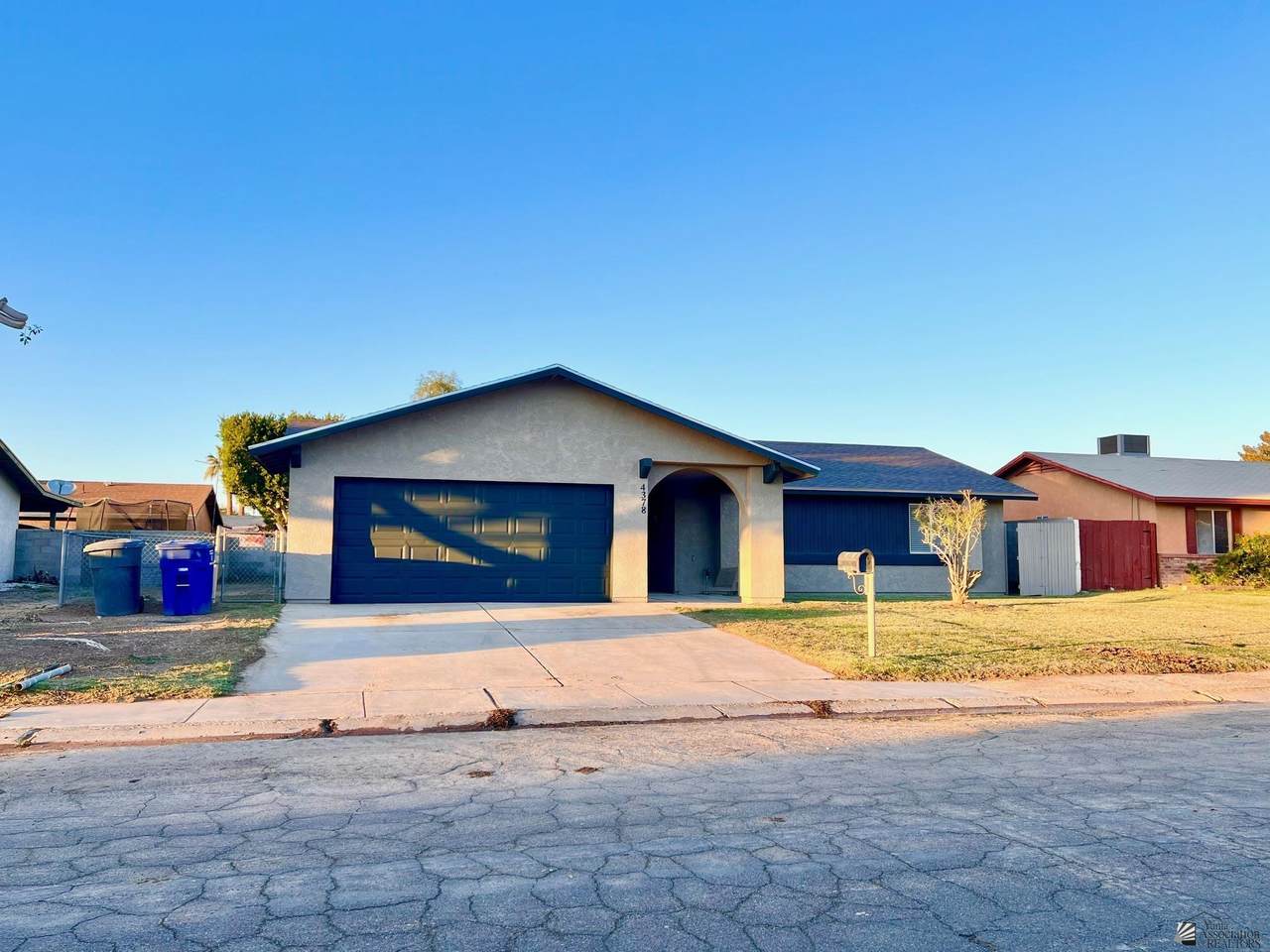 4378 15 ST - Photo 1