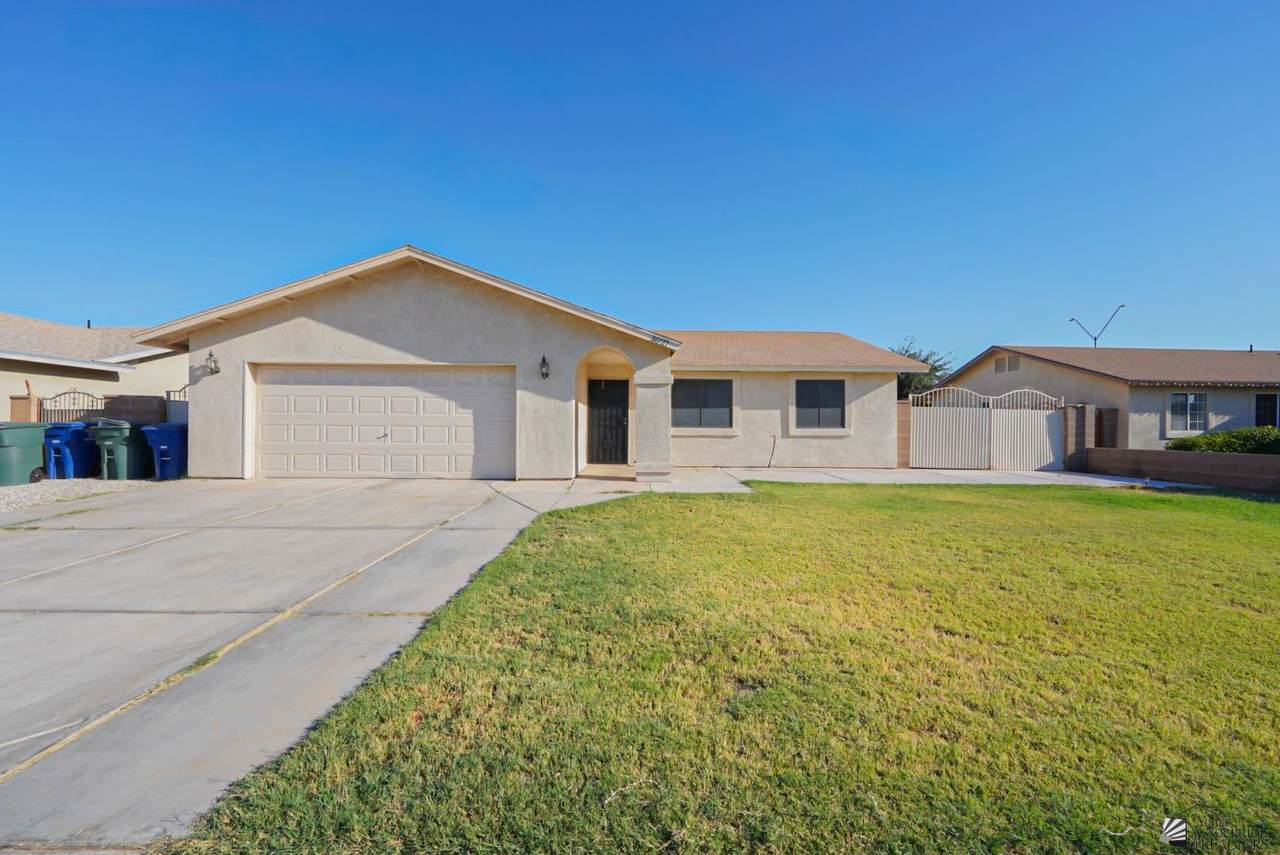 3027 27 LN - Photo 1