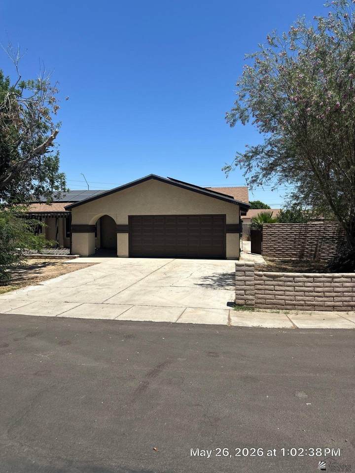 1249 40 DR - Photo 1