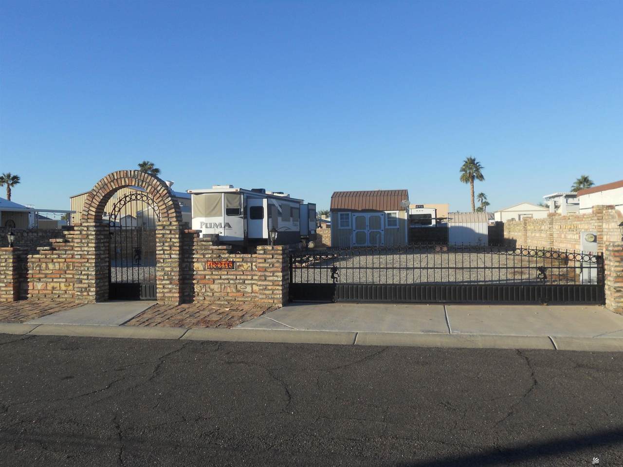 13216 46 DR - Photo 1