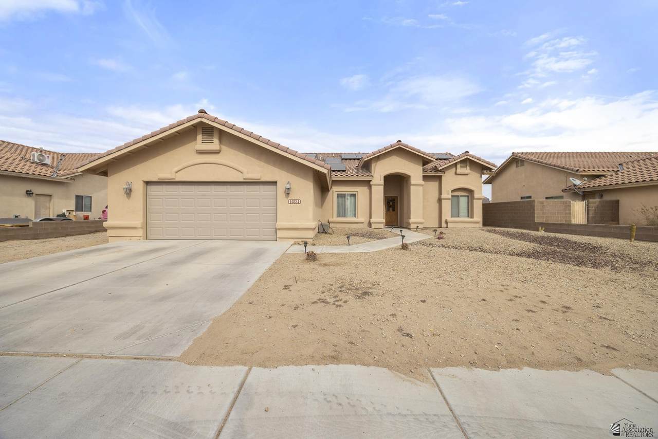 10334 38 LN - Photo 1