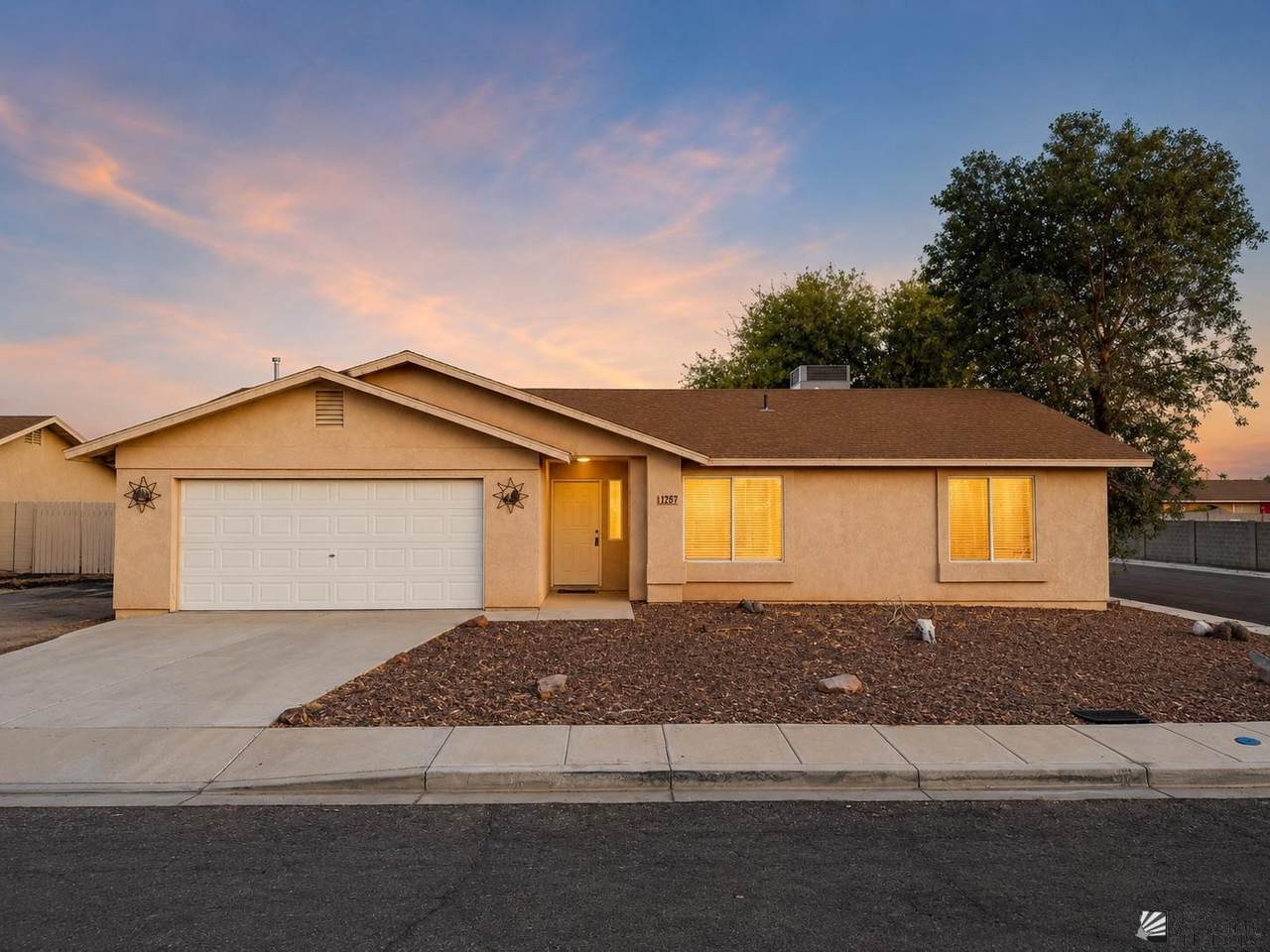 11267 26 ST - Photo 1