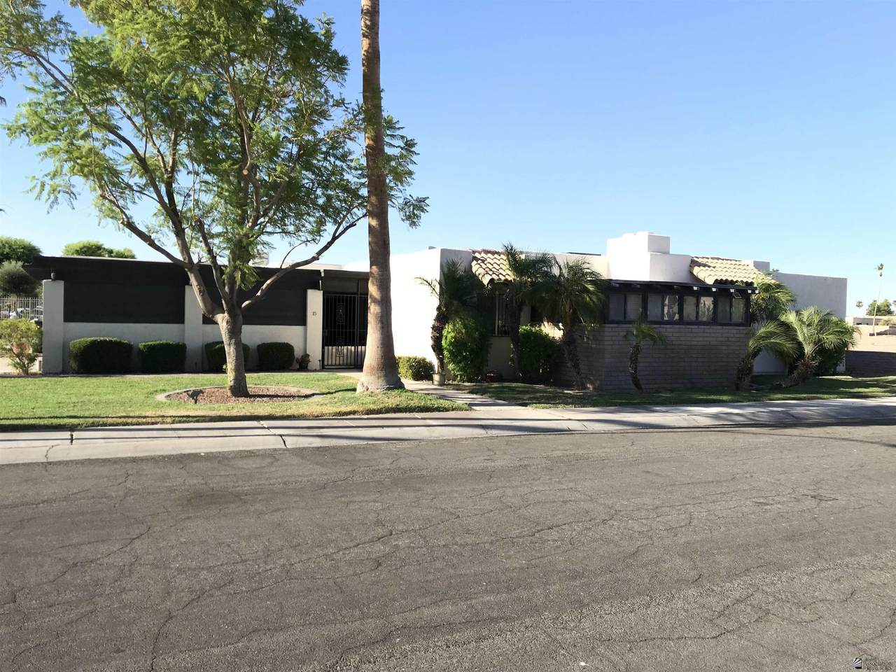 1440 Laguna Pl - Photo 1