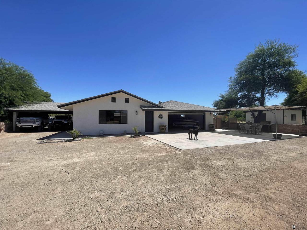 17410 Ave A - Photo 1