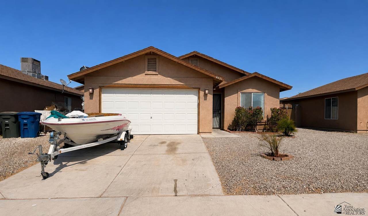 4071 Cedar Ave - Photo 1