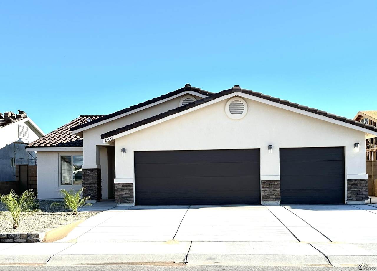 12623 50 LN - Photo 1