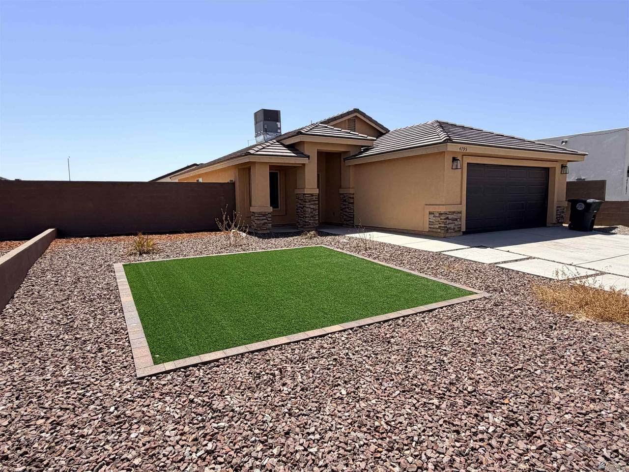 https://bt-photos.global.ssl.fastly.net/yuma/1280_boomver_1_20263875-2.jpg