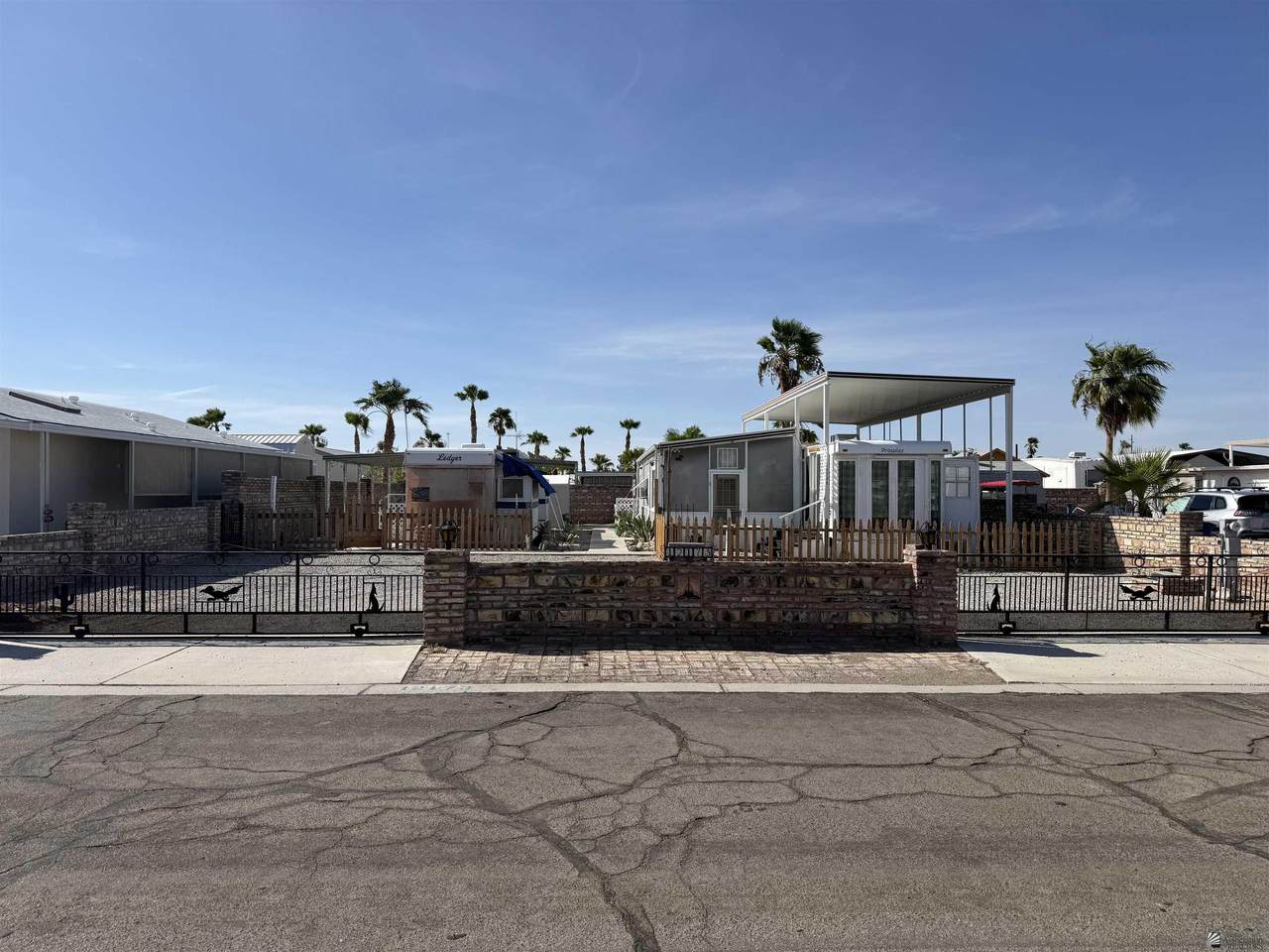 12173 36 PL - Photo 1