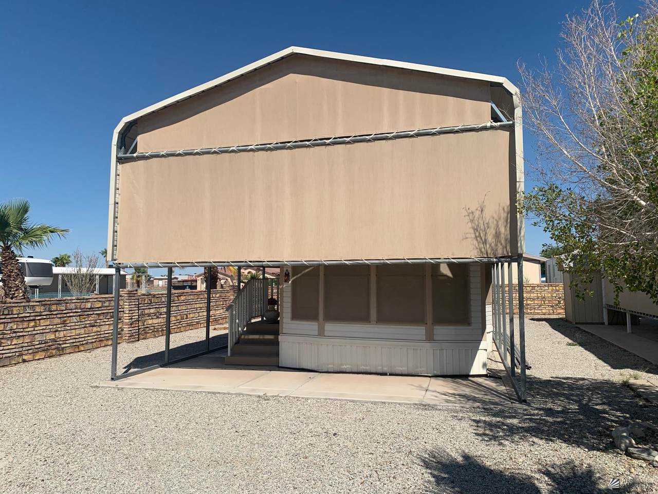 13698 50 ST - Photo 1
